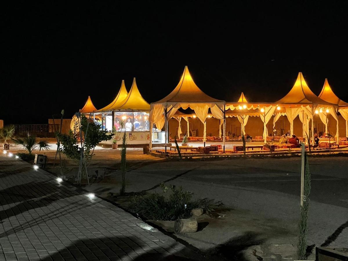 Al Sultana Luxury Camp Villa วาดิรัม ภายนอก รูปภาพ