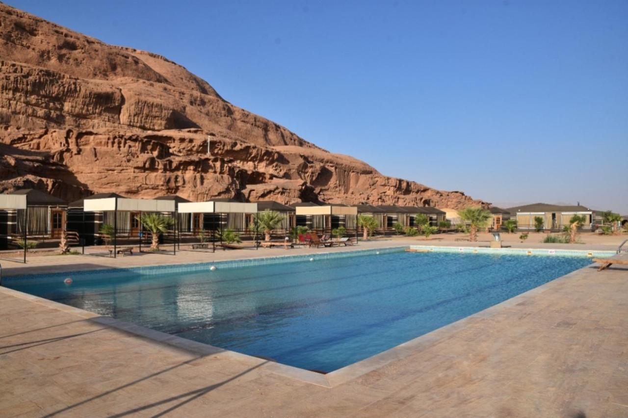 Al Sultana Luxury Camp Villa วาดิรัม ภายนอก รูปภาพ