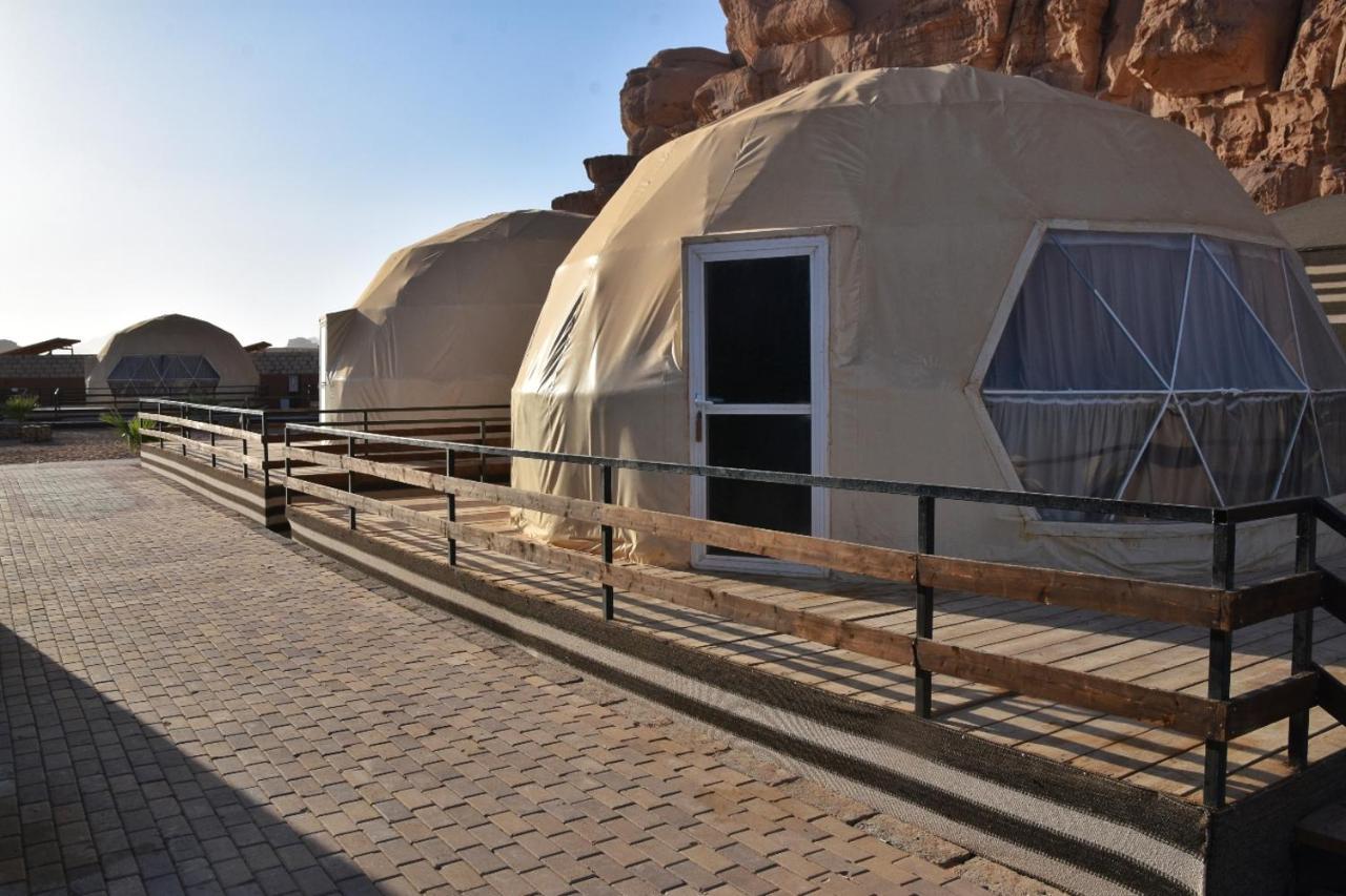 Al Sultana Luxury Camp Villa วาดิรัม ภายนอก รูปภาพ