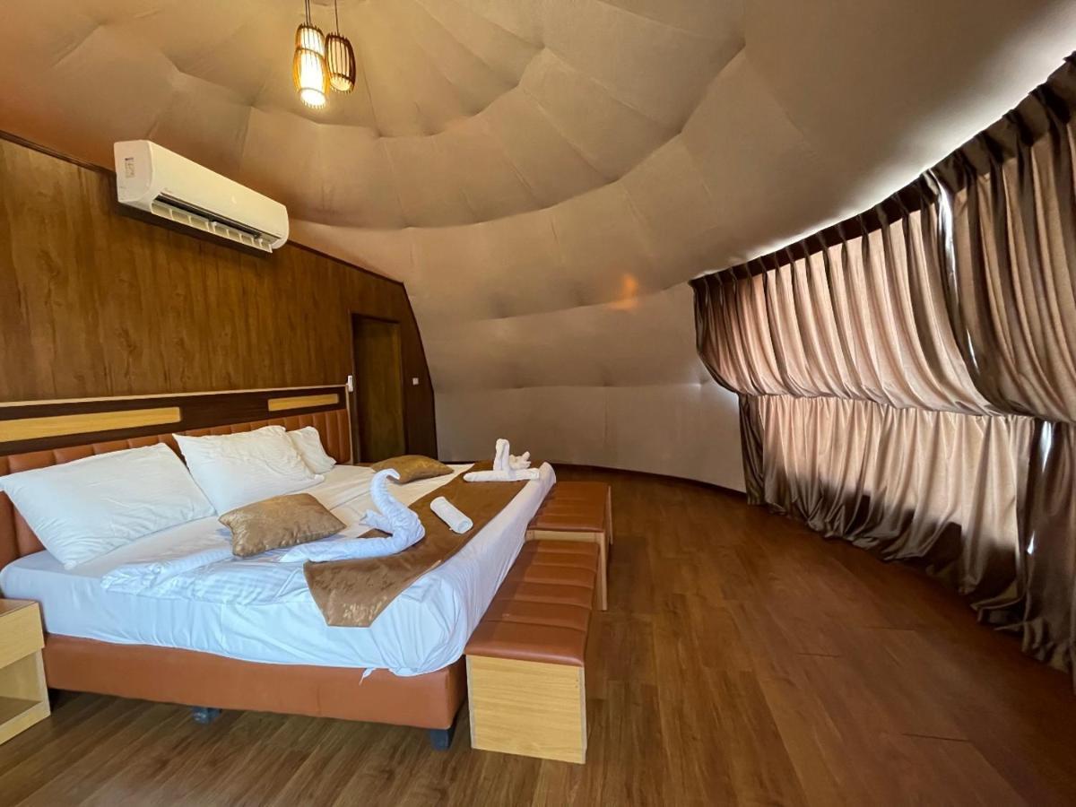 Al Sultana Luxury Camp Villa วาดิรัม ภายนอก รูปภาพ