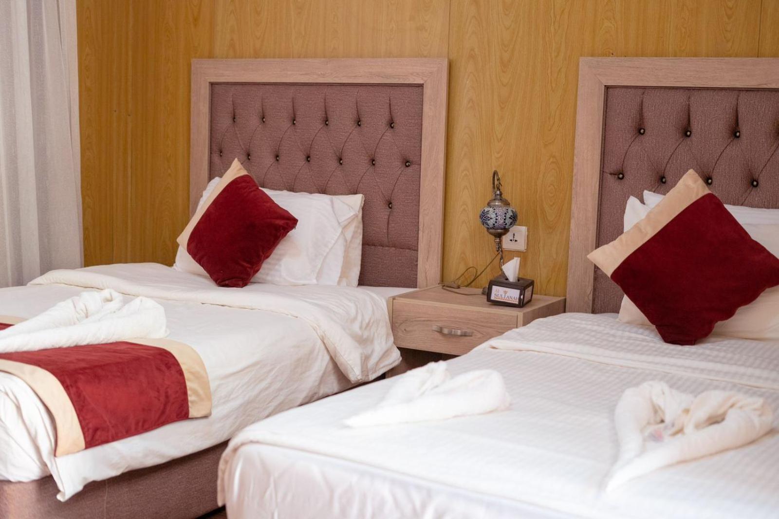 Al Sultana Luxury Camp Villa วาดิรัม ภายนอก รูปภาพ